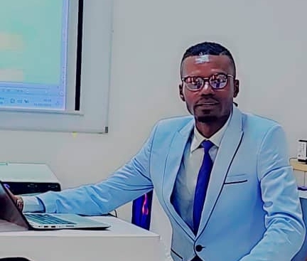 Dr. Salomon TAMIRA
